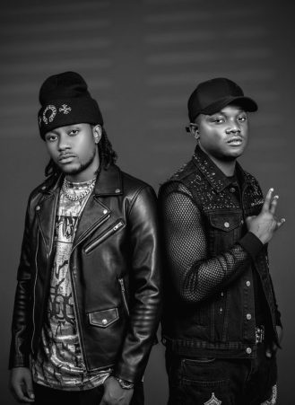 4 Na 5 ft Mr Phill - Pono Pono Mp3 Download
